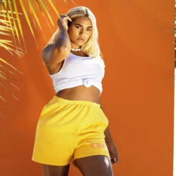 VIP Club Sweat Short Yellow -Best Clothing Store 20210528 Summer 21 Lloyd Pursall 020 c89bef09 ae77 4b7e 8b31 f90472efd08e