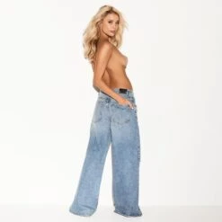 The Low Rise Skater Jean Ripped Light Wash -Best Clothing Store 52 14892 Acopy WOMENS DENIM