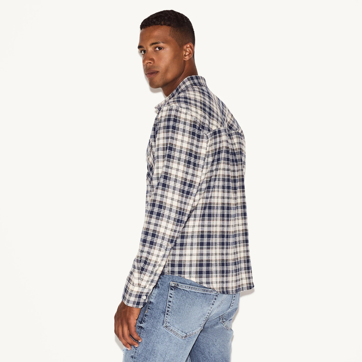 Men's Flannel Long Sleeve Shirt, White Plaid - Image 5